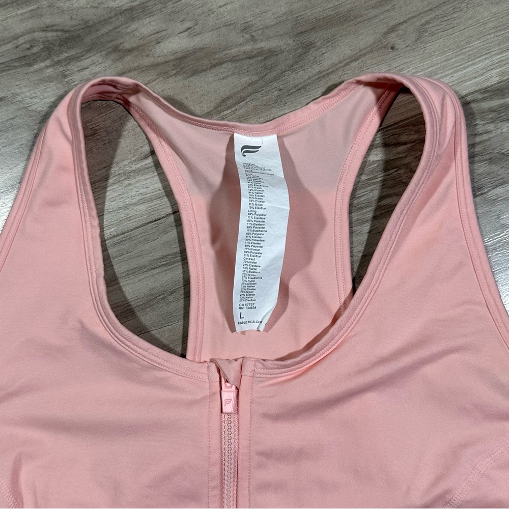 FABLETICS Light Capri Coral On-The-Go Zip Medium Impact Sports Bra L - Picture 4 of 11